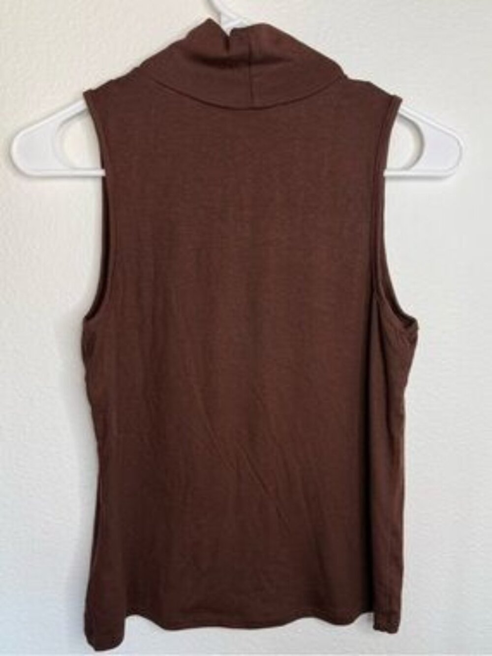 Universal Thread Sleeveless Mock Neck Top - Brown